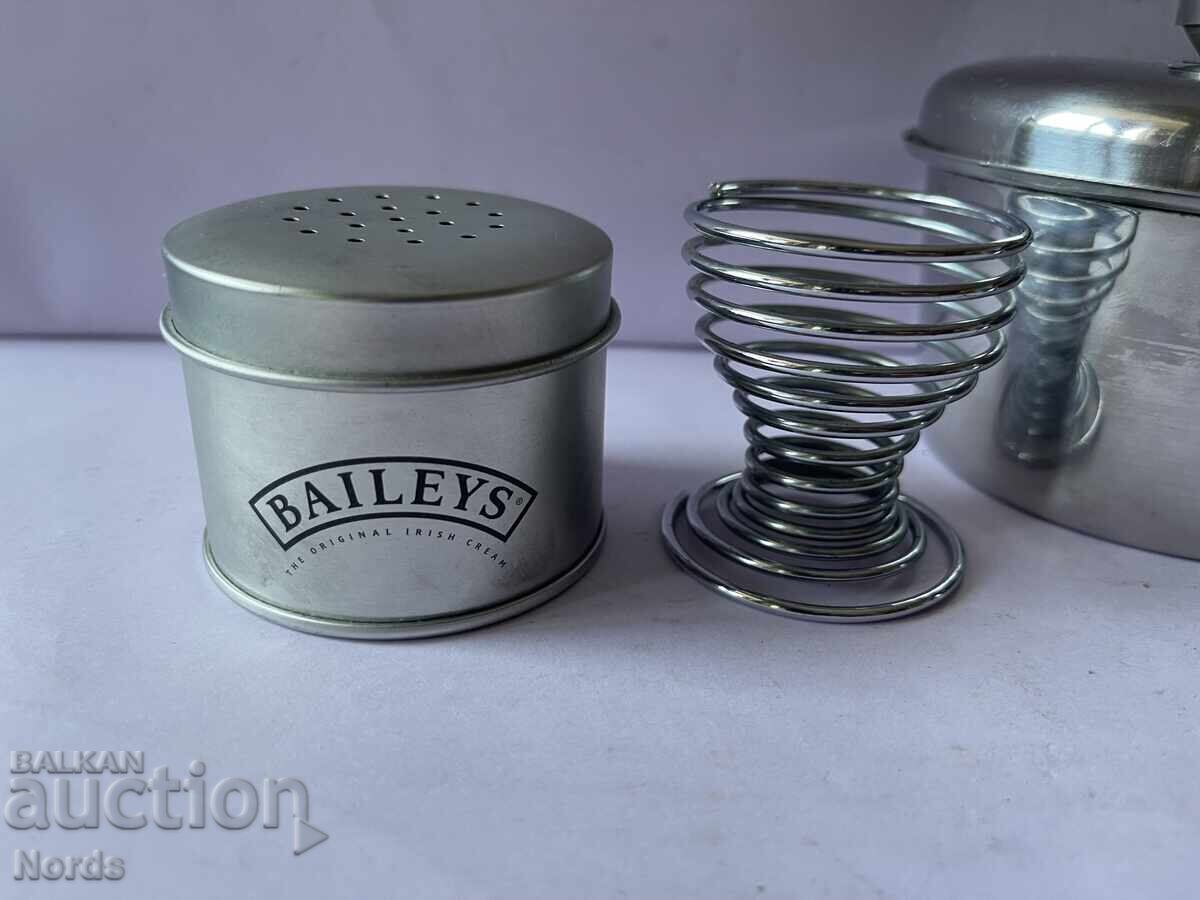 Лот метални съдчета с цена € 0.01 | 0.02 лв.