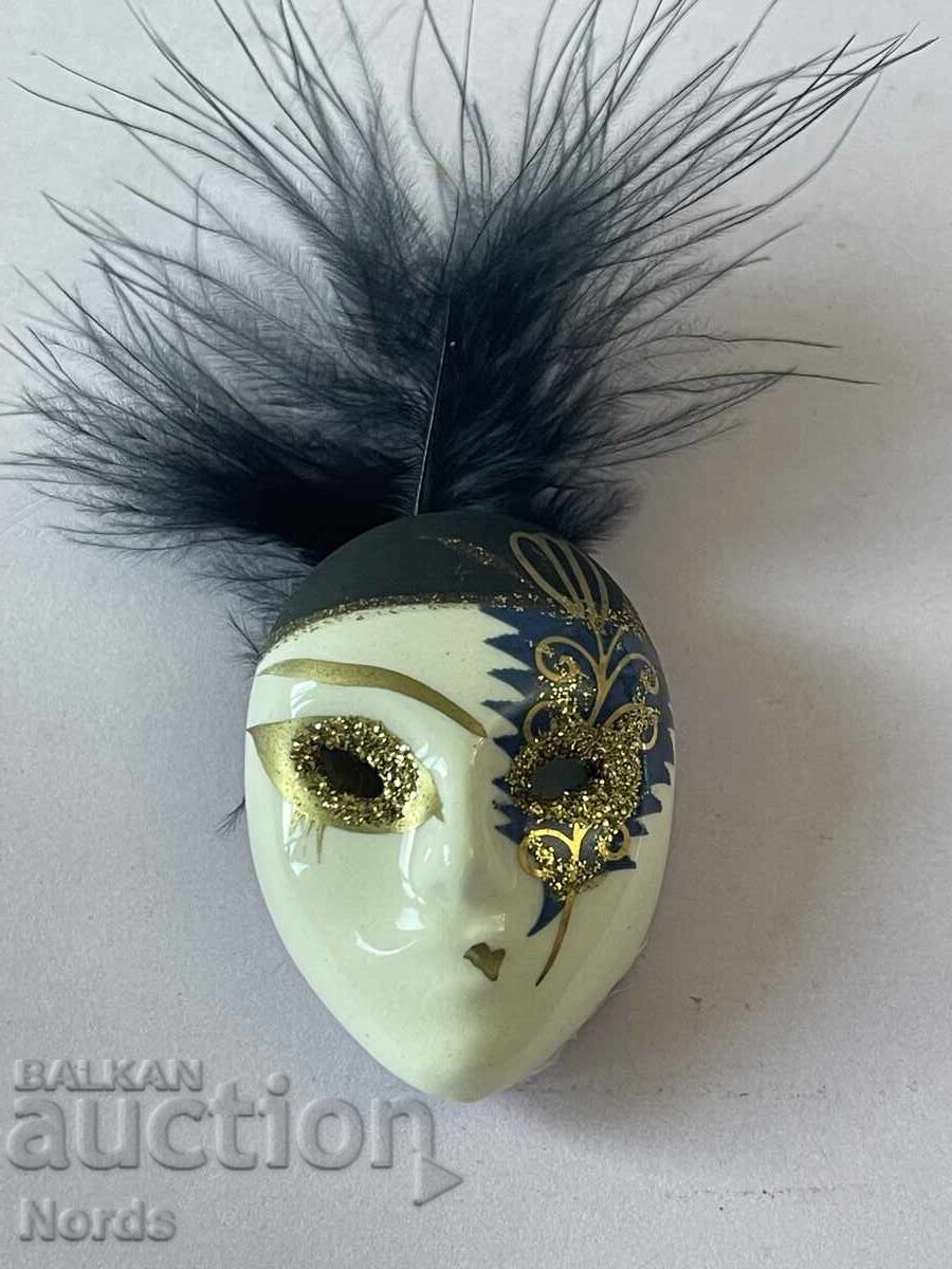 Vintage καρφίτσα με τιμή € 0.01 | 0.02 BGN