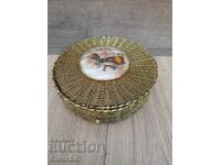 Cutie decorativă vintage din metal pentru bijuterii cu fluture real