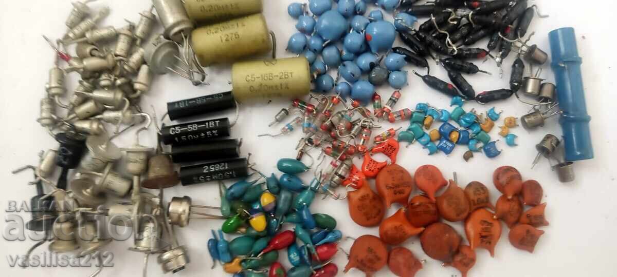 Electronic scrap with price € 4.00 | 7.82 BGN