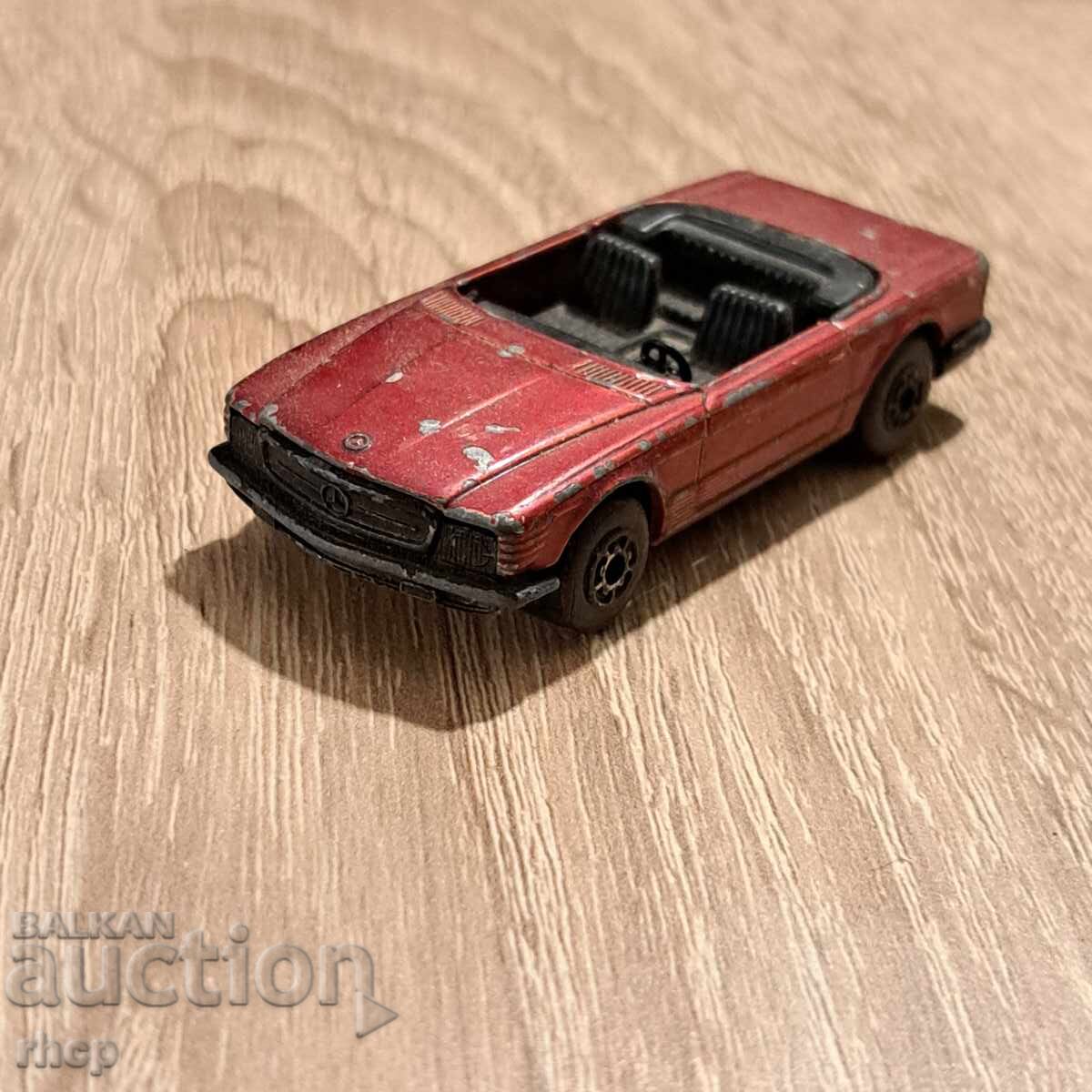 Mașinuță Mercedes BG Dinky Matchbox cu preț € 5.00 | 9.78 BGN