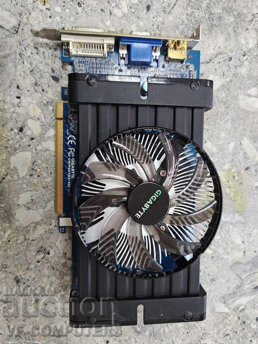 Видео карта GIGABYTE Radeon HD 6670
