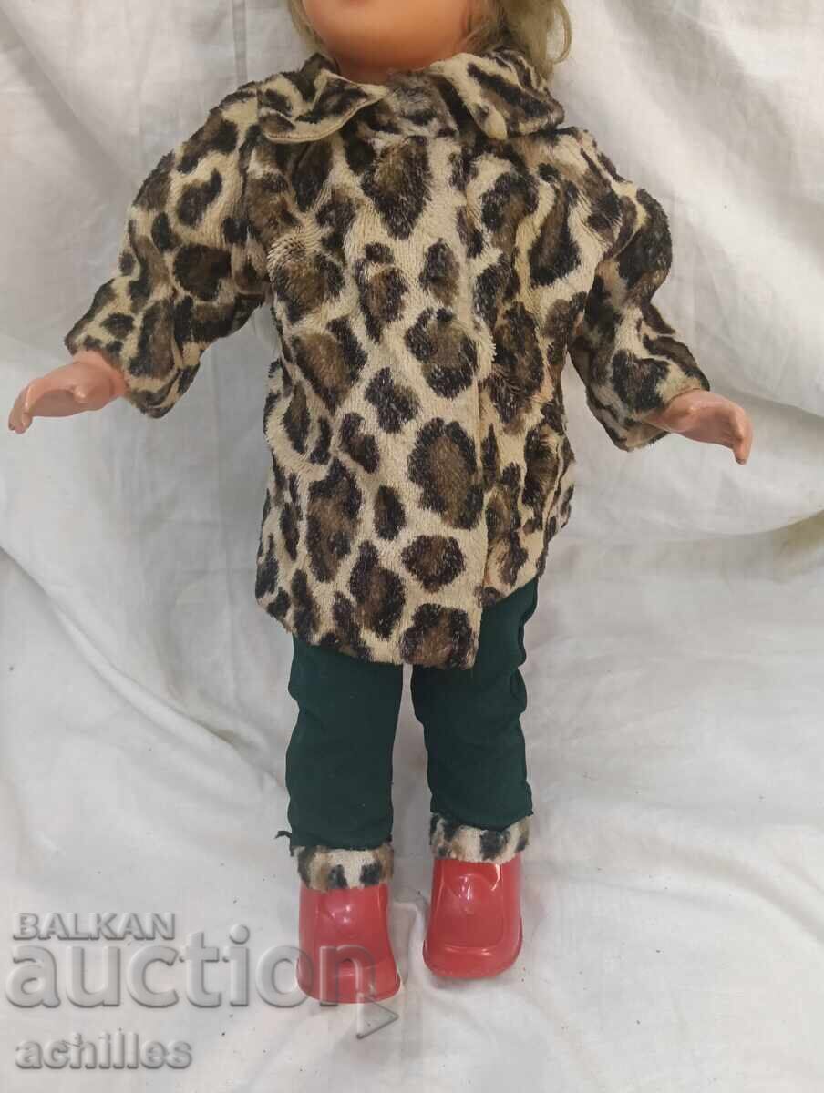 Auction  Large doll 44 cm