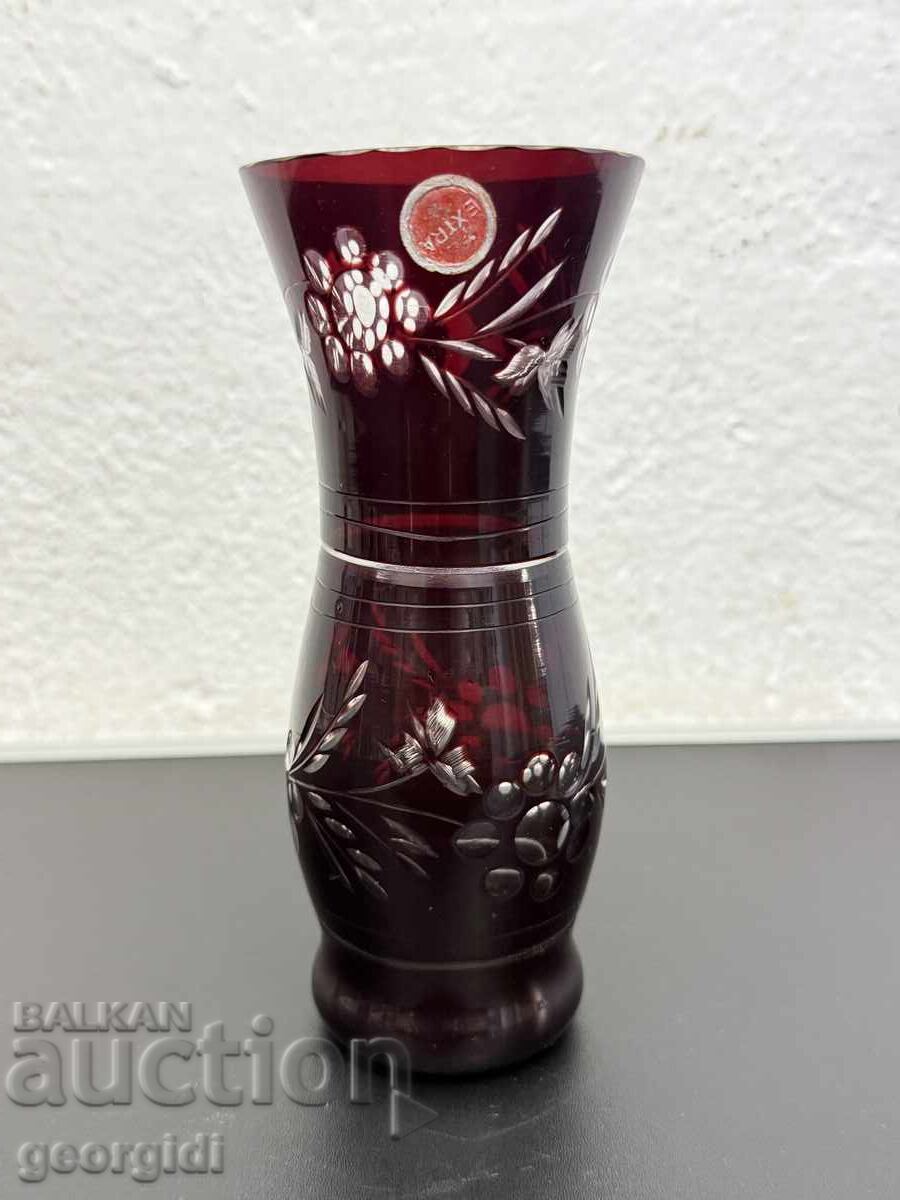 Βοημικό ρουμπινί βάζο. №8228 με τιμή € 25.00 | 48.90 BGN
