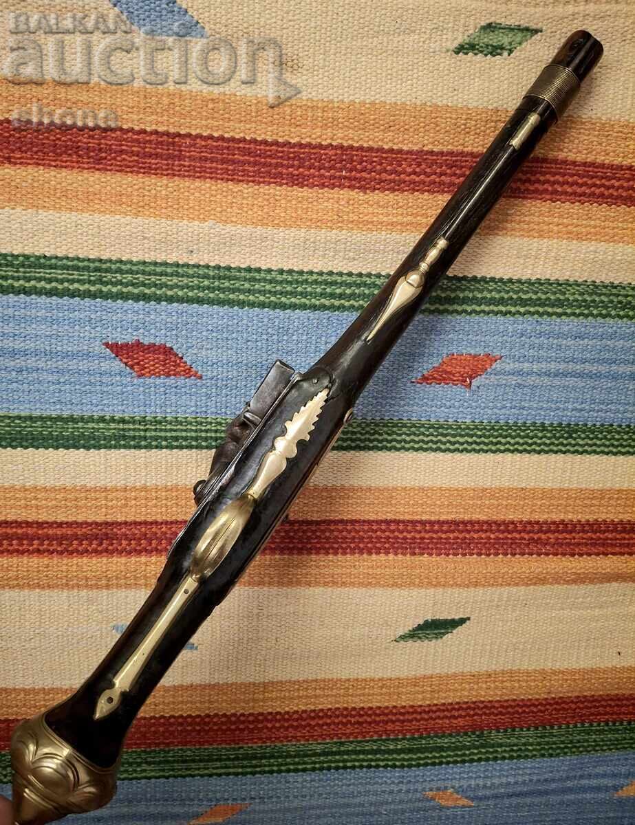 Delivery of Flintlock pistol, rifle, shishane (a type of rifle), boylia (a type of rifle), flintlock rifle