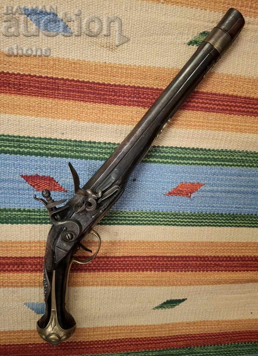 Flintlock pistol, rifle, shishane (a type of rifle), boylia (a type of rifle), flintlock rifle
