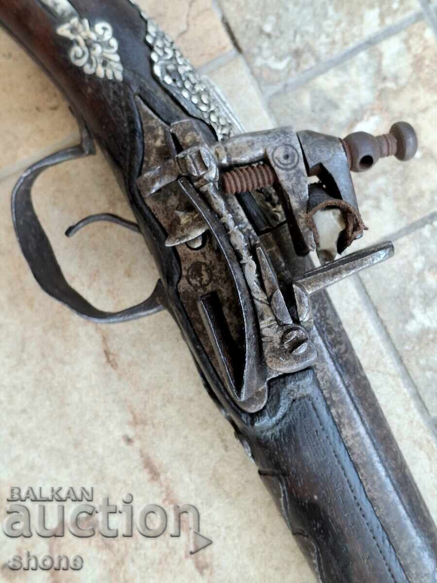 Flintlock pistol, rifle, shishane (a type of rifle), boylia (a type of rifle), flintlock rifle - 5