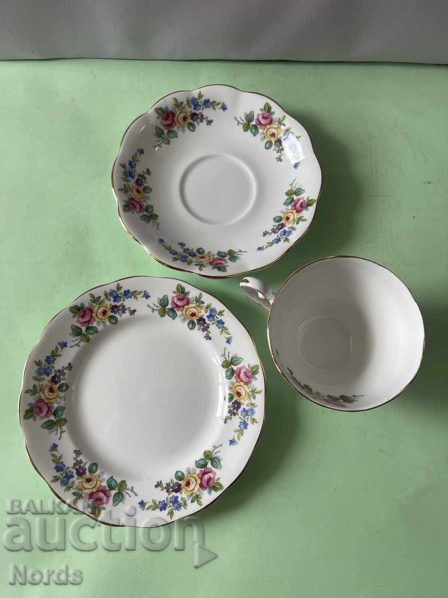 Auction  English triple tea set