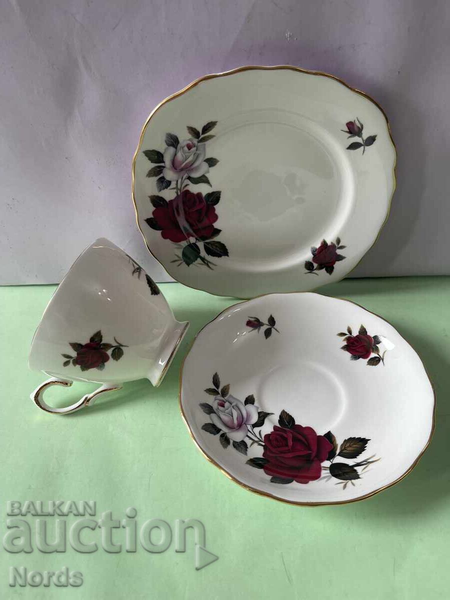 Beautiful English triple tea set - 5