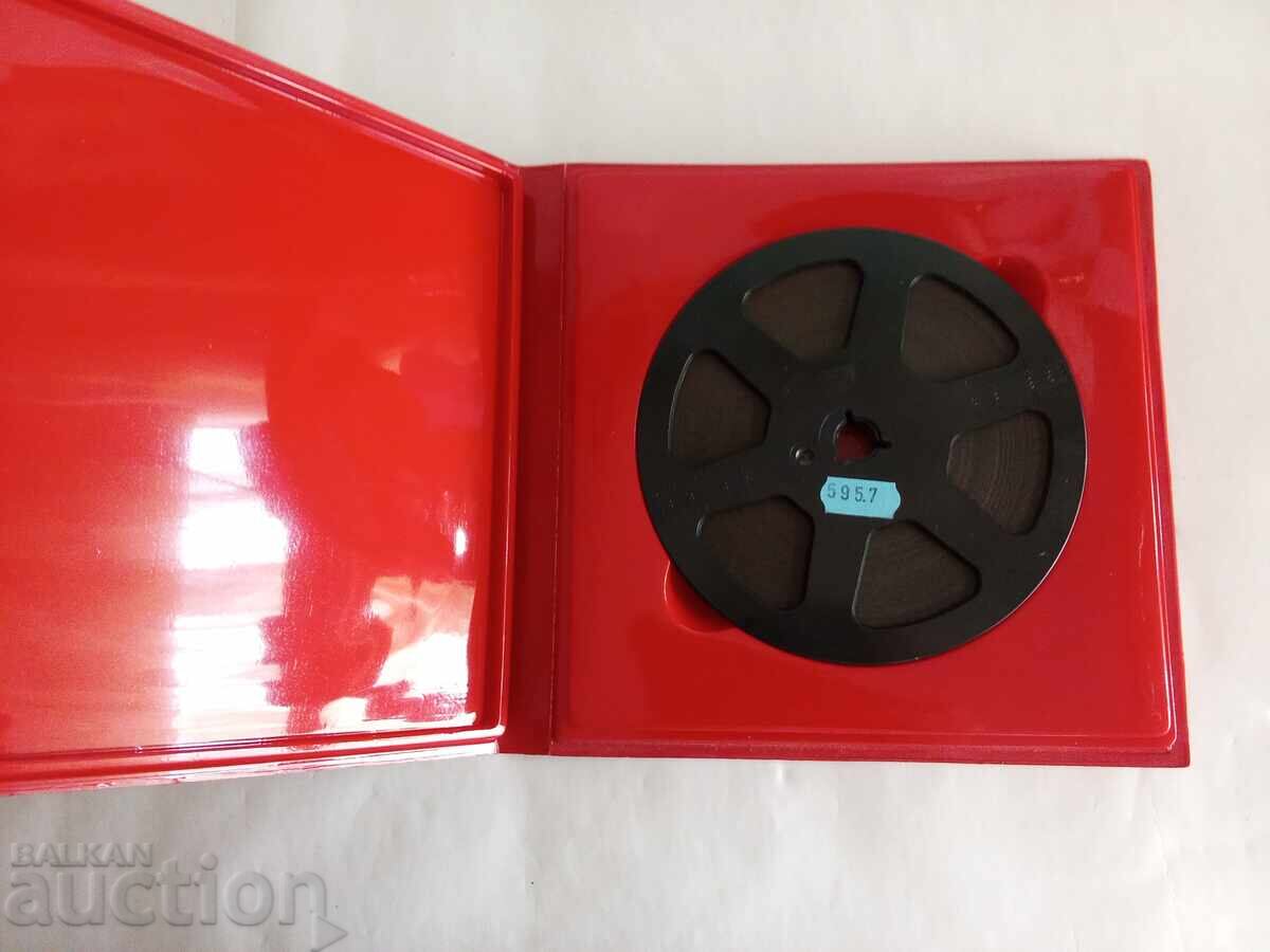 Ταινία Super 8 mm πορνό σεξ φιλμ με τιμή € 55.00 | 107.57 BGN