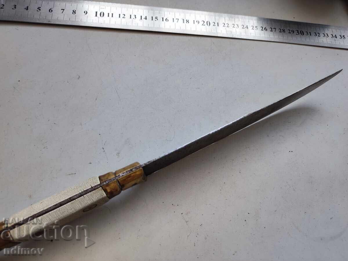 Delivery of German collectible knife