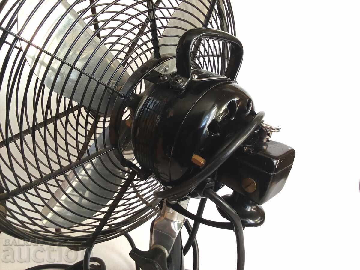 Παράδοση Vintage επιτραπέζιος ανεμιστήρας μοντέλο "Taifun"
