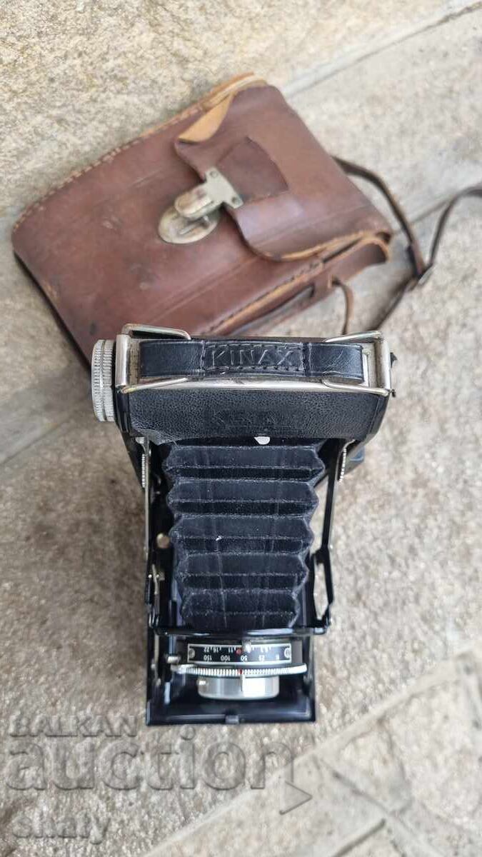 Delivery of Old bellows camera