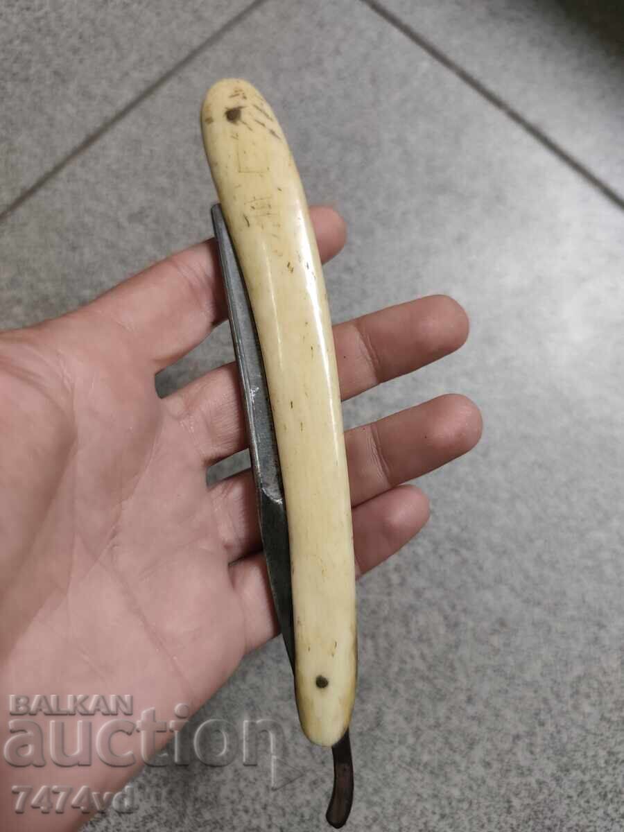 Brici vechi de colecție - mâner din os - 6