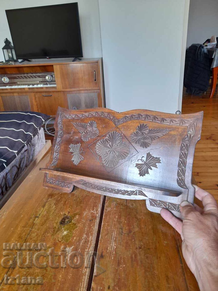 Old stand, shelf, shelf with price € 37.00 | 72.37 BGN