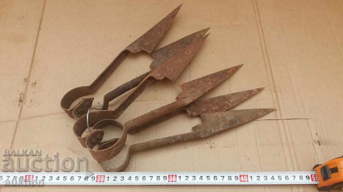ΠΑΛΙΕΣ ΣΦΥΡΗΛΑΤΕΣ ΨΑΛΙΔΕΣ ΓΙΑ ΚΟΥΡΕΜΑ ΠΡΟΒΑΤΩΝ - 3 ΤΕΜΑΧΙΑ - 7