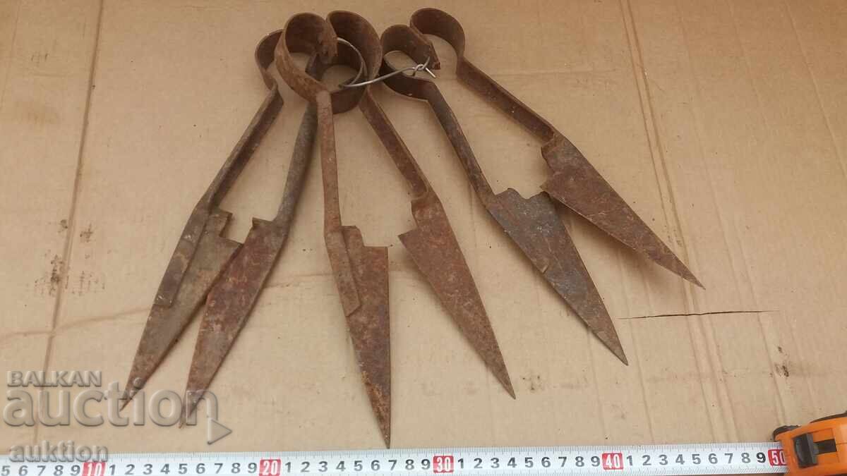 ΠΑΛΙΕΣ ΣΦΥΡΗΛΑΤΕΣ ΨΑΛΙΔΕΣ ΓΙΑ ΚΟΥΡΕΜΑ ΠΡΟΒΑΤΩΝ - 3 ΤΕΜΑΧΙΑ