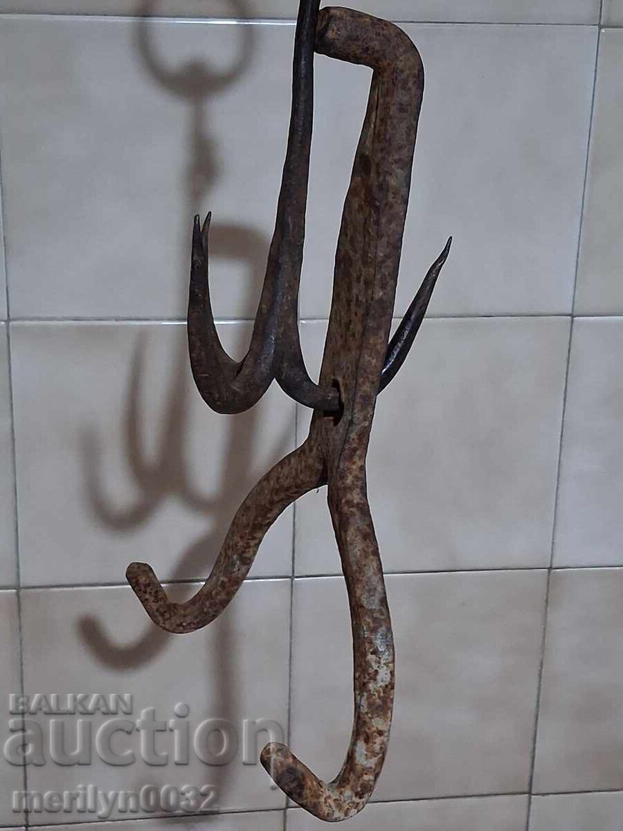 Auction  Old cooper tool wrought iron, barrel