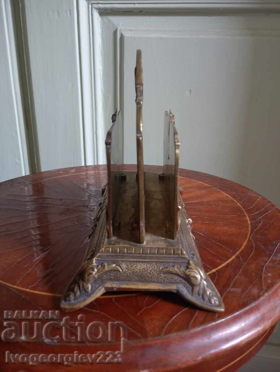 Suport pentru șervețele Art Deco cu preț € 130.00 | 254.26 BGN