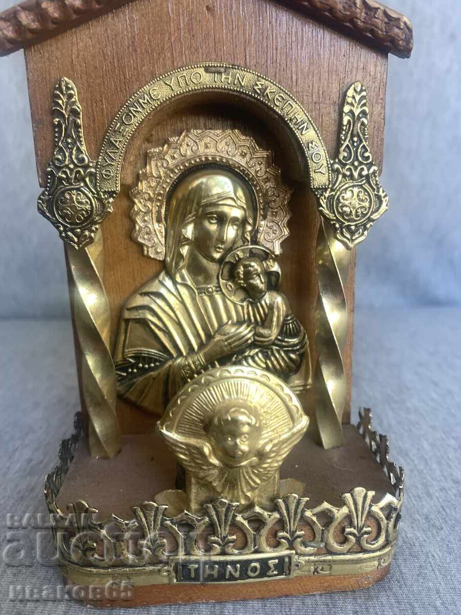 дървен домашен иконостас икона
