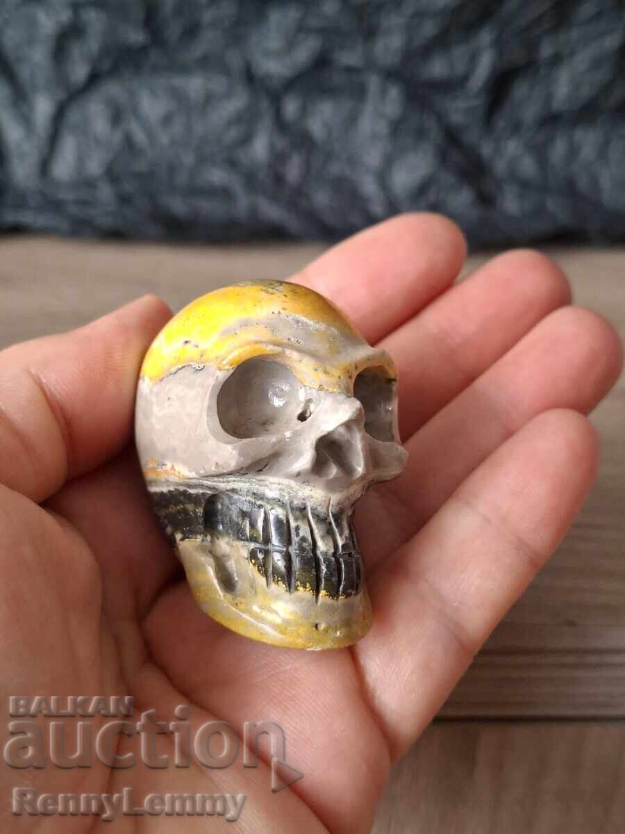 Licitație Craniu din mineral rar, lavă vulcanică