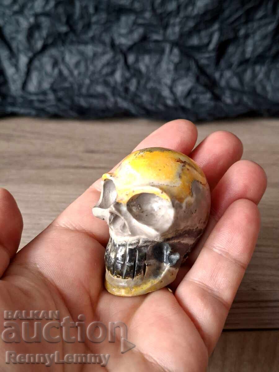 Livrarea Craniu din mineral rar, lavă vulcanică