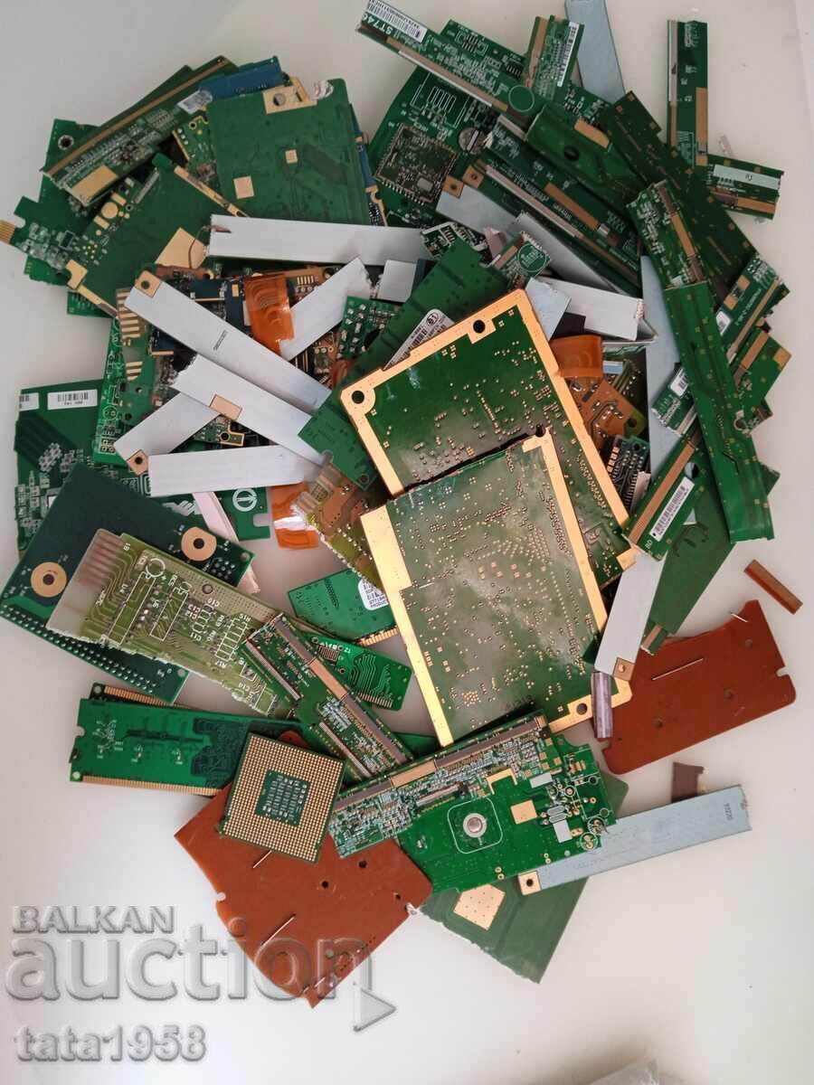 Δημοπρασία 844 gr. Elektronni otpadŭtsi sŭs sŭdŭrzhanie na zlato