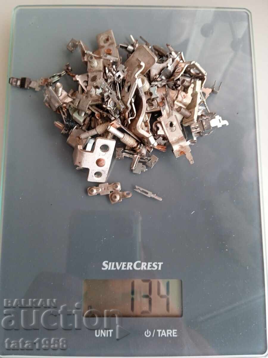 134 gr. Elektronni otpadŭtsi sŭs sŭdŭrzhanie na srebro