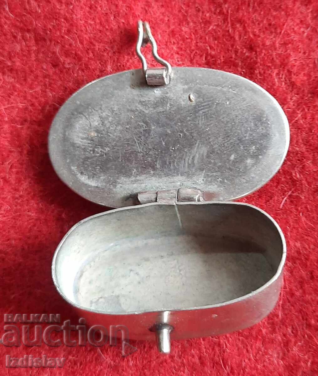 Delivery of Handmade nickel silver jewelry box Delivery of Handmade nickel silver jewelry box