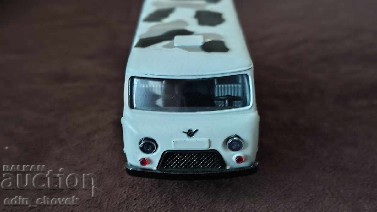 Model metalic UAZ-3962 1/43 Fabricat în Rusia №01 - 5