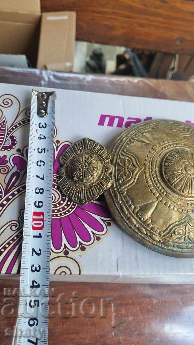 Стара сачанена пафта. с цена € 125.00 | 244.48 лв.