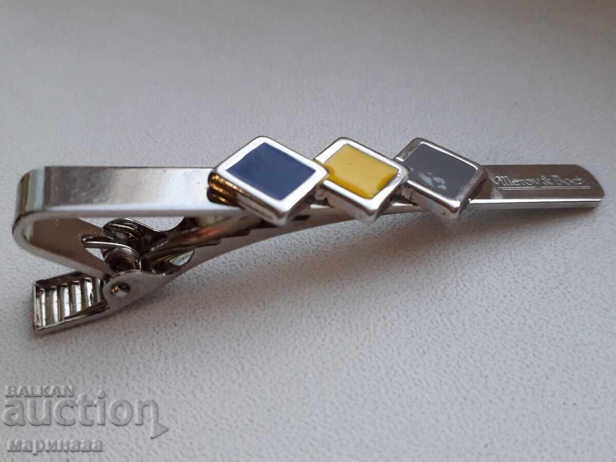 Delivery of TIE CLIP ''VILLEROY & BOCH'' Delivery of TIE CLIP ''VILLEROY & BOCH''