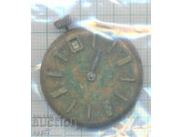 clock mechanism 115