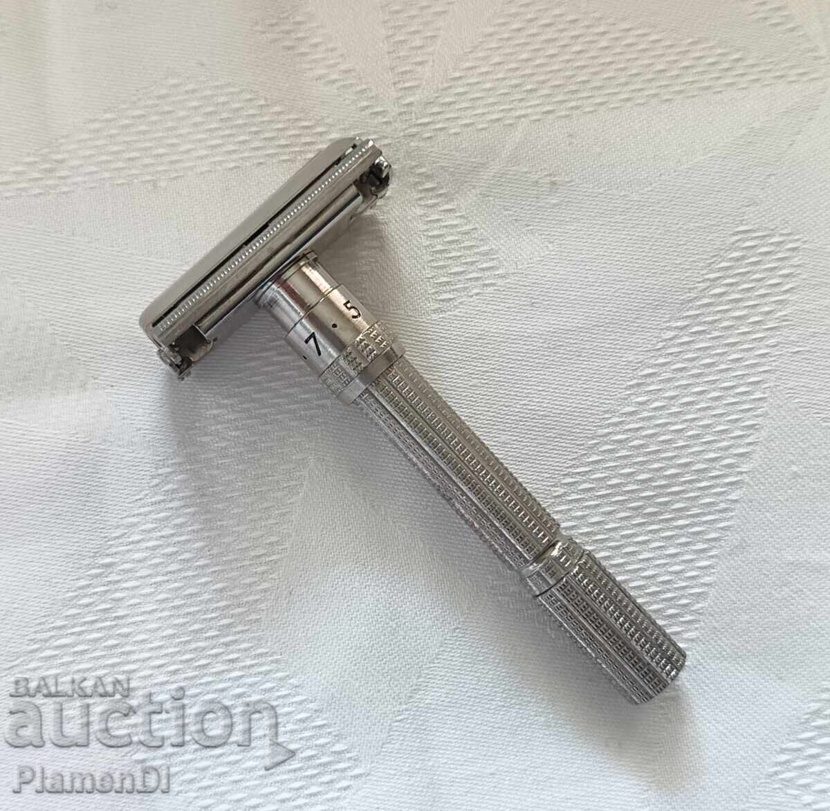 Gillette Slim Adjustable Razor - 1968 USA with price € 25.00 | 48.90 BGN
