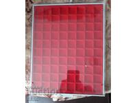 Tavă pentru 80 de monede cu dimensiunea de 24-25 mm