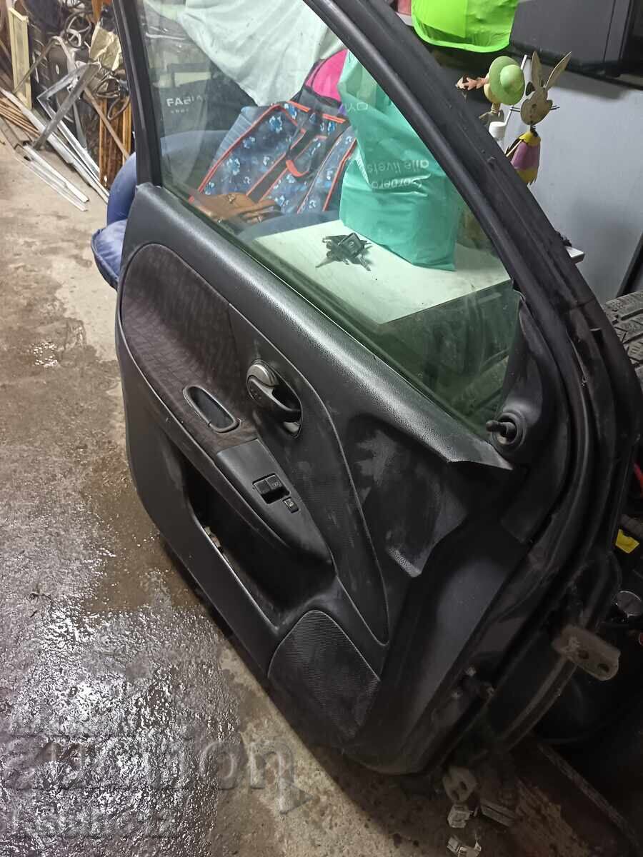 Livrarea Ușă stânga față Nissan Note