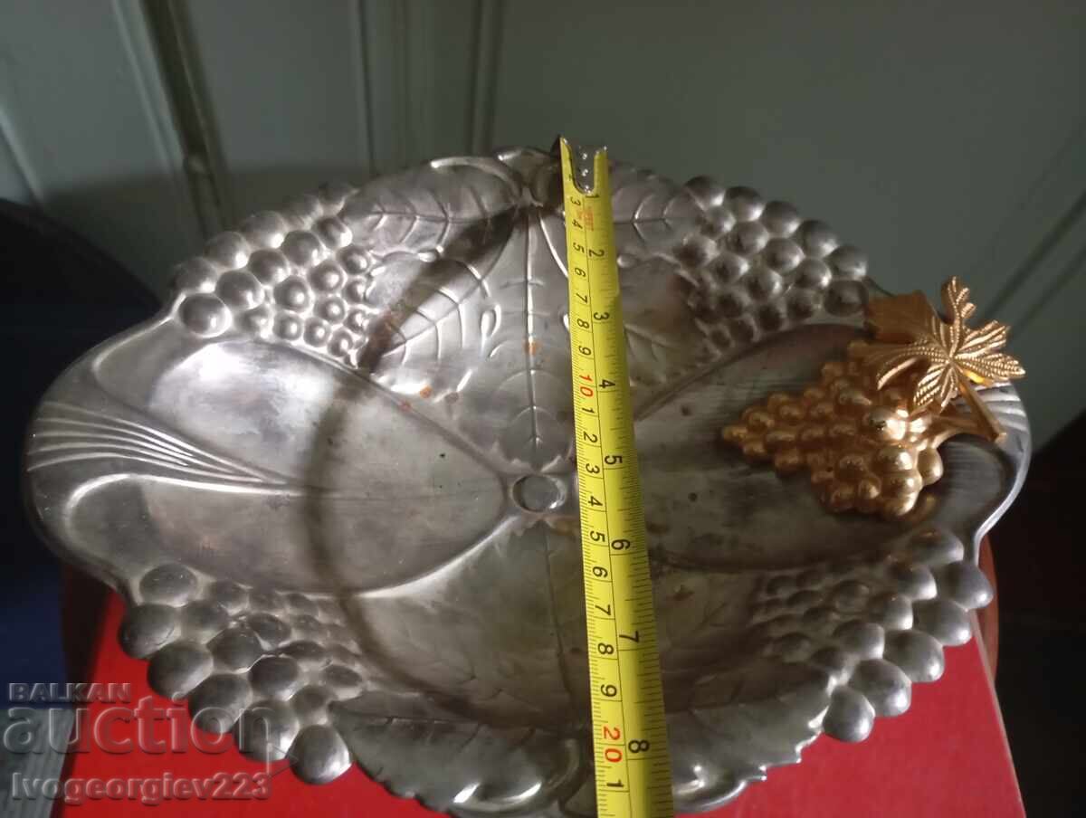 Auction  Vintage silver-plated bowl, fruit bowl