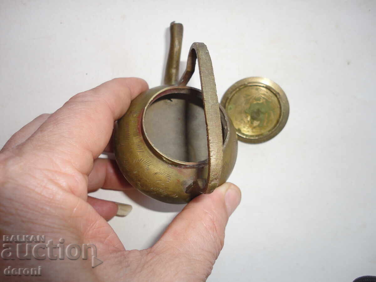 Antique bronze teapot vessel engravings with price € 5.00 | 9.78 BGN