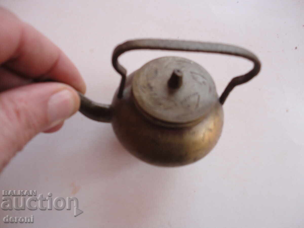 Antique bronze teapot vessel engravings