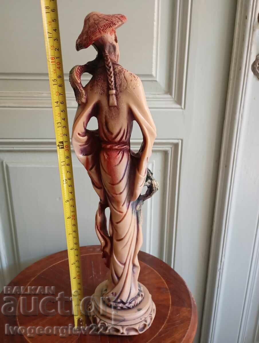Asian figurine with price € 33.00 | 64.54 BGN