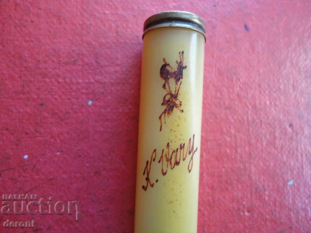 Auction  Bakelite cigarette holder Karlovy Vary