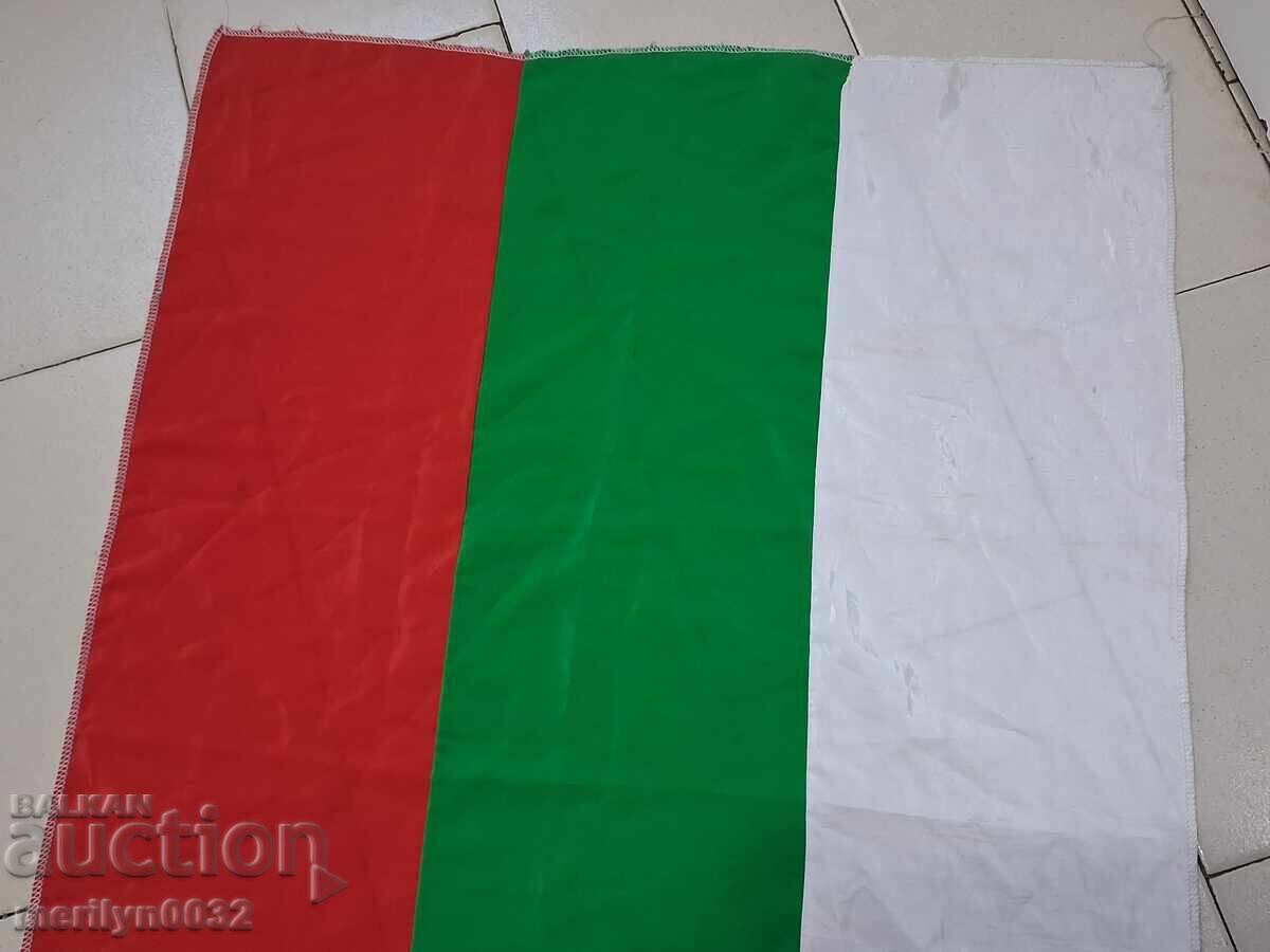 Drapel tricolor bulgăresc steag RPB cu preț € 37.49 | 73.32 BGN