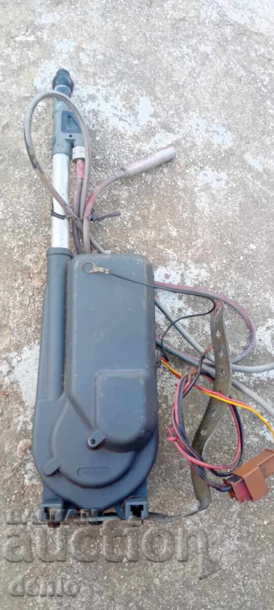 Antenă electrică vintage pentru Mercedes 190, 124 - 6 Antenă electrică vintage pentru Mercedes 190, 124 - 6