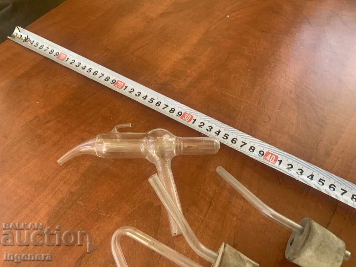 LABORATORY GLASSWARE-3 PIECES - 6