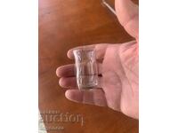 PAHAR PENTRU RAKIA CU PEREȚI SUBȚIRI MINI VECHI DIN STICLĂ - 25 ML