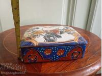 Japanese porcelain jewelry box
