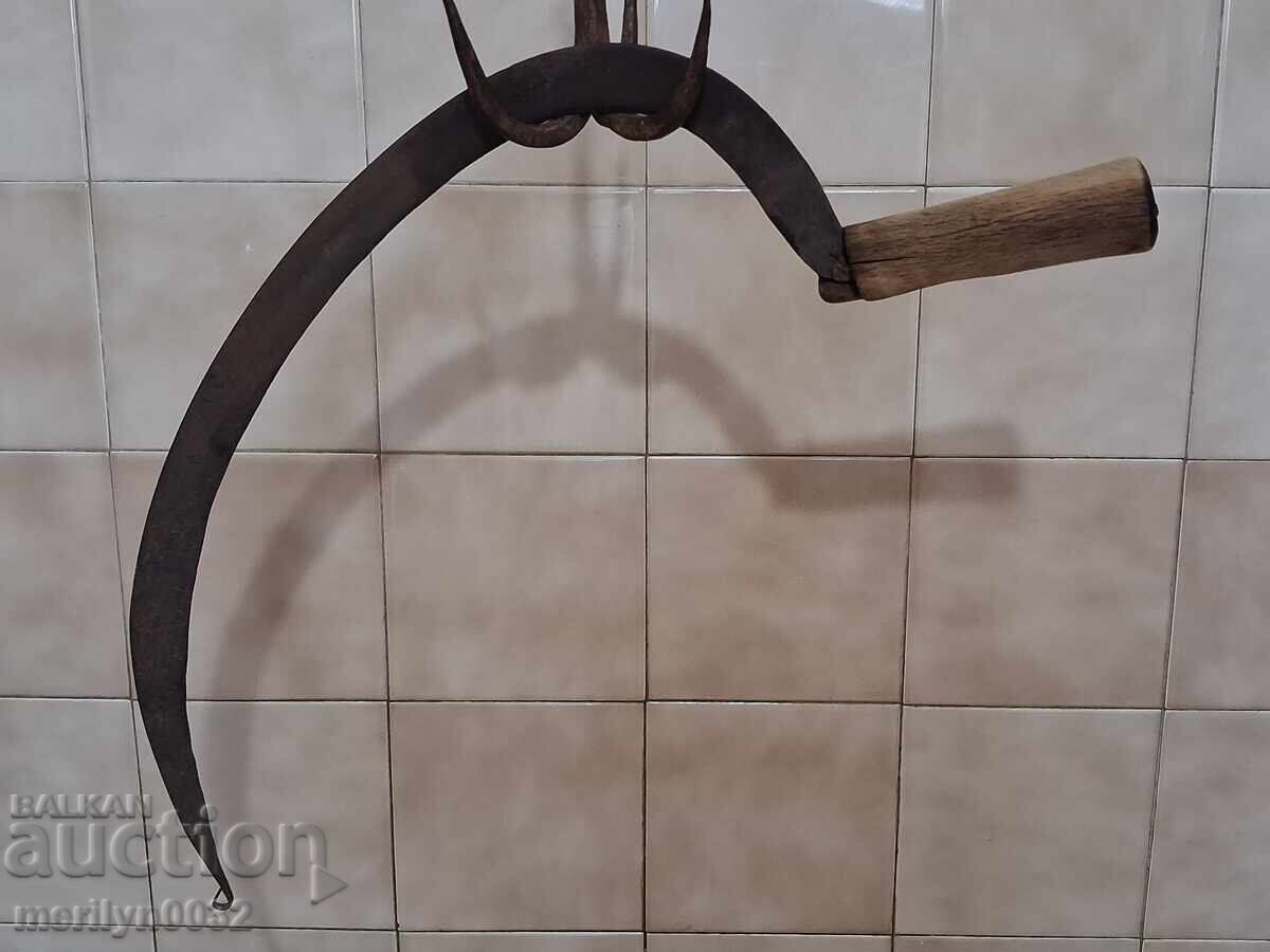 Παλιό δρεπάνι, δρεπάνι, λεπίδα, σφυρήλατο σίδερο με τιμή € 21.99 | 43.01 BGN
