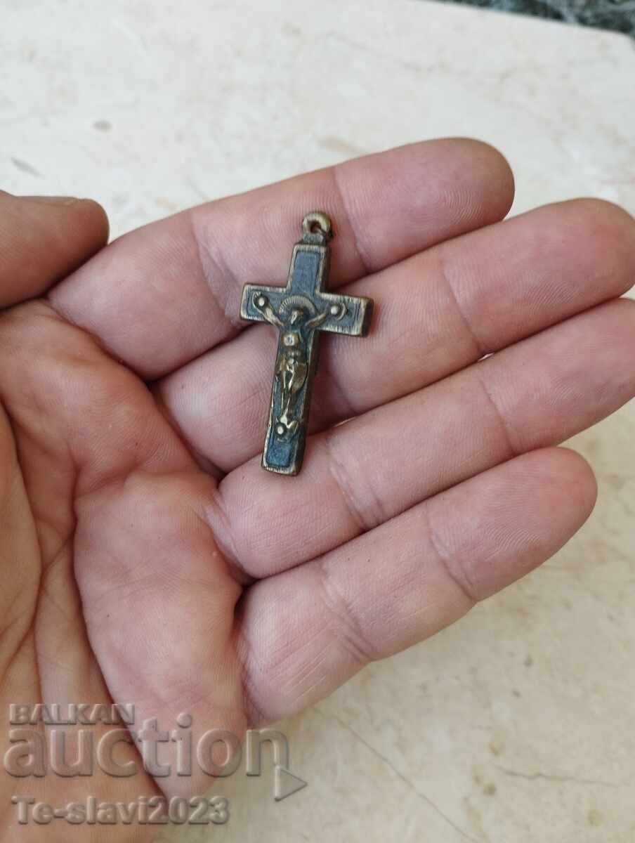 Παλαιός στρατιωτικός σταυρός με τιμή € 19.00 | 37.16 BGN Παλαιός στρατιωτικός σταυρός με τιμή € 19.00 | 37.16 BGN