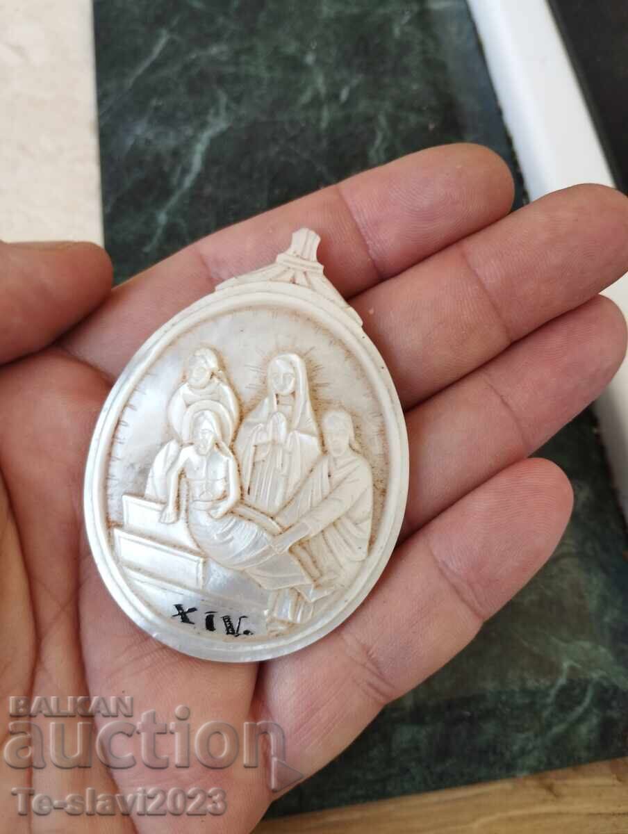 19 век Стара икона -седеф с цена € 149.00 | 291.42 лв. 19 век Стара икона -седеф с цена € 149.00 | 291.42 лв.