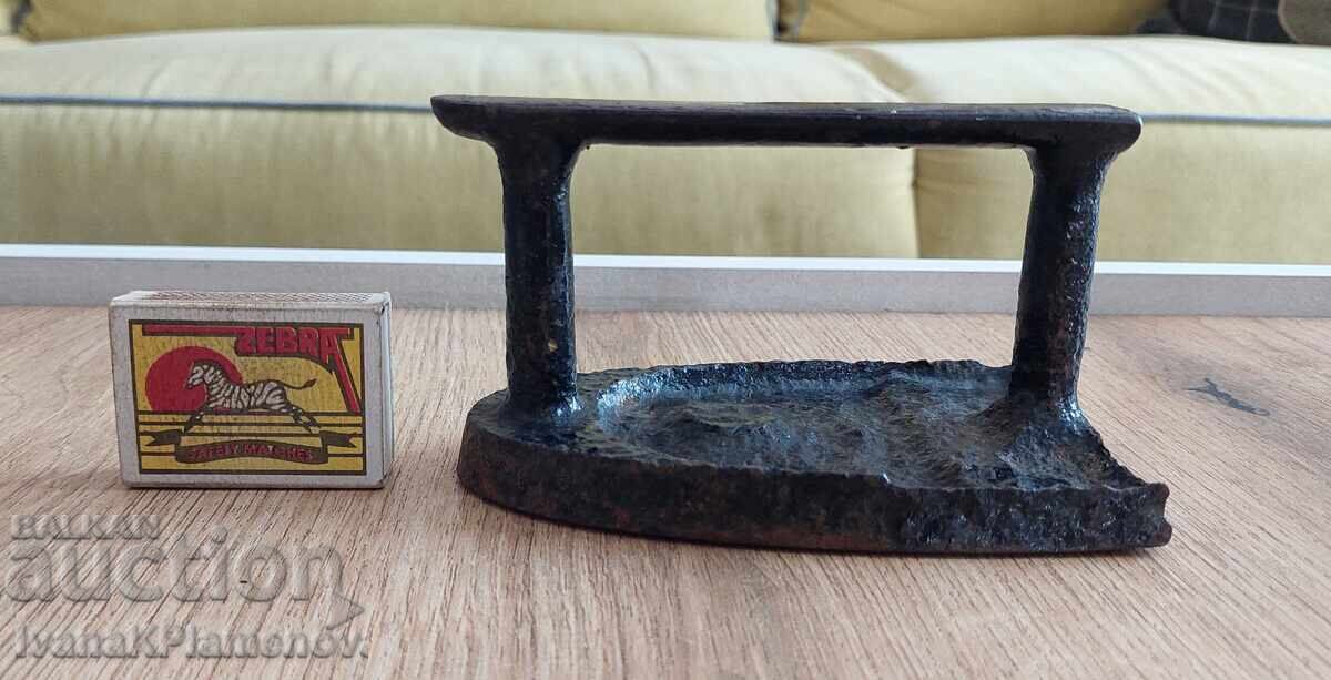 Fier de călcat retro pentru colecționari - 7